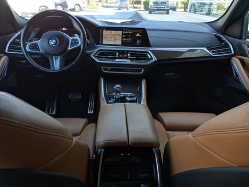 Used 2022 BMW X6 xDrive40i w/ M Sport Package image 13