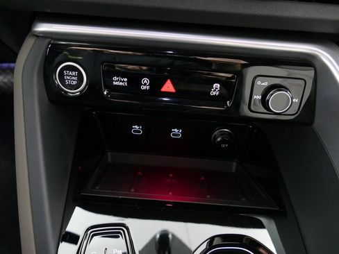 New 2025 Audi Q5 Premium Plus image 20