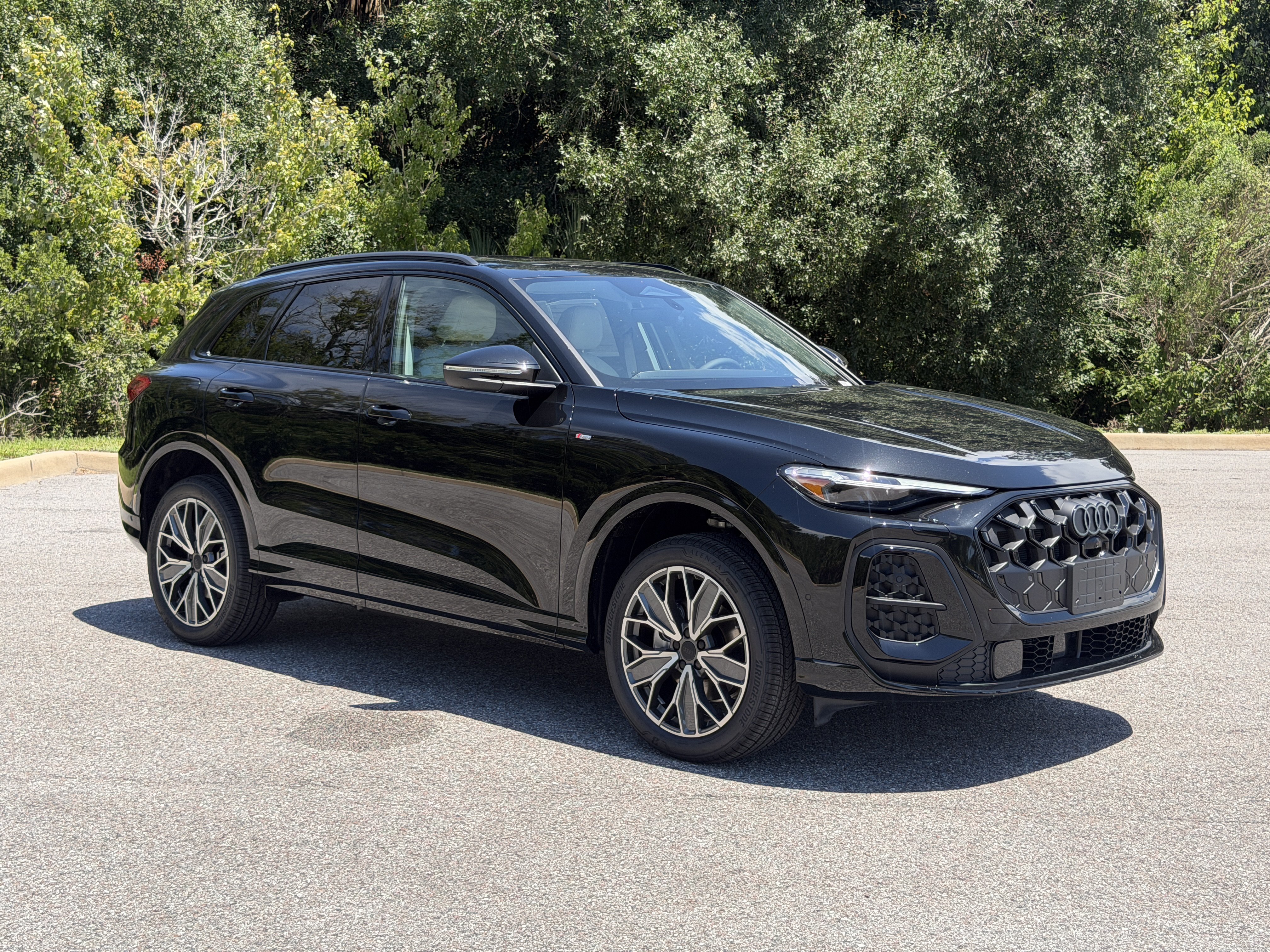 New 2026 Audi Q5 Premium AWD/4WD image 1