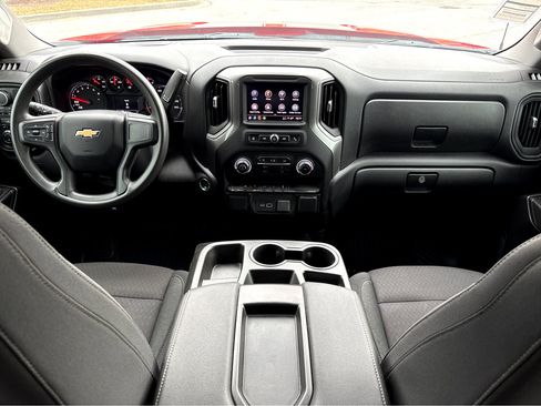 Used 2023 Chevrolet Silverado 1500 Custom image 4