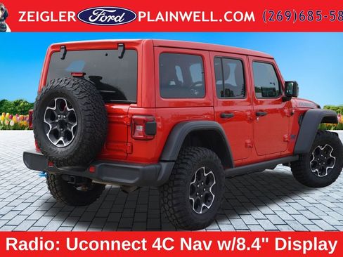 Used 2022 Jeep Wrangler Unlimited Rubicon 4xe w/ Cold Weather Group AWD/4WD image 5