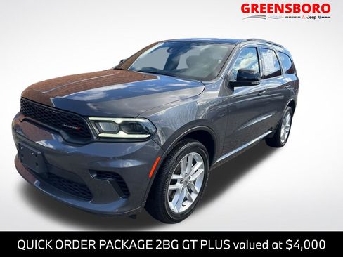 Used 2024 Dodge Durango GT image 1