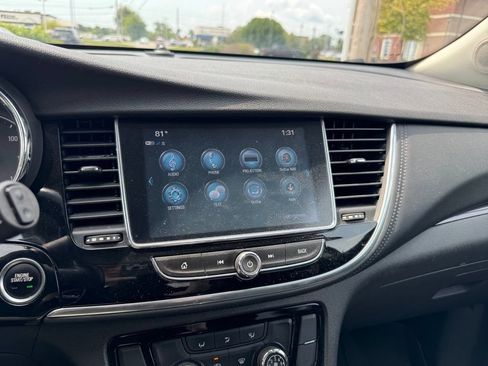 Used 2020 Buick Encore Preferred FWD image 16