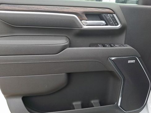 New 2026 GMC Sierra 2500 SLT w/ SLT Premium Package image 13