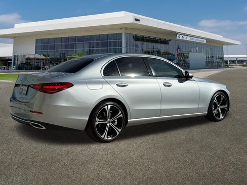 Used 2023 Mercedes-Benz C 300 Sedan image 10