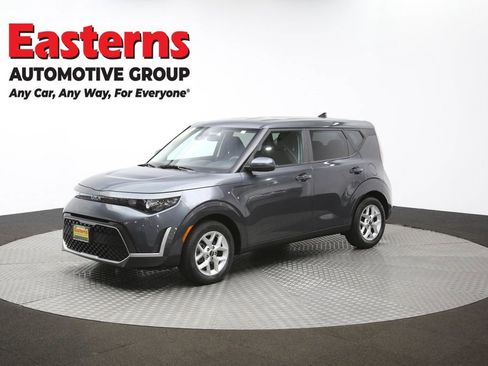 Used 2023 Kia Soul LX w/ LX Technology Package image 56