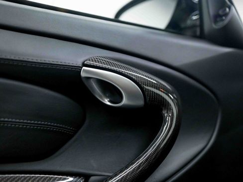 Used 2002 Porsche 911 GT2 RWD image 41
