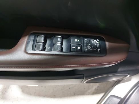 Used 2018 Lexus RX 350L AWD image 29