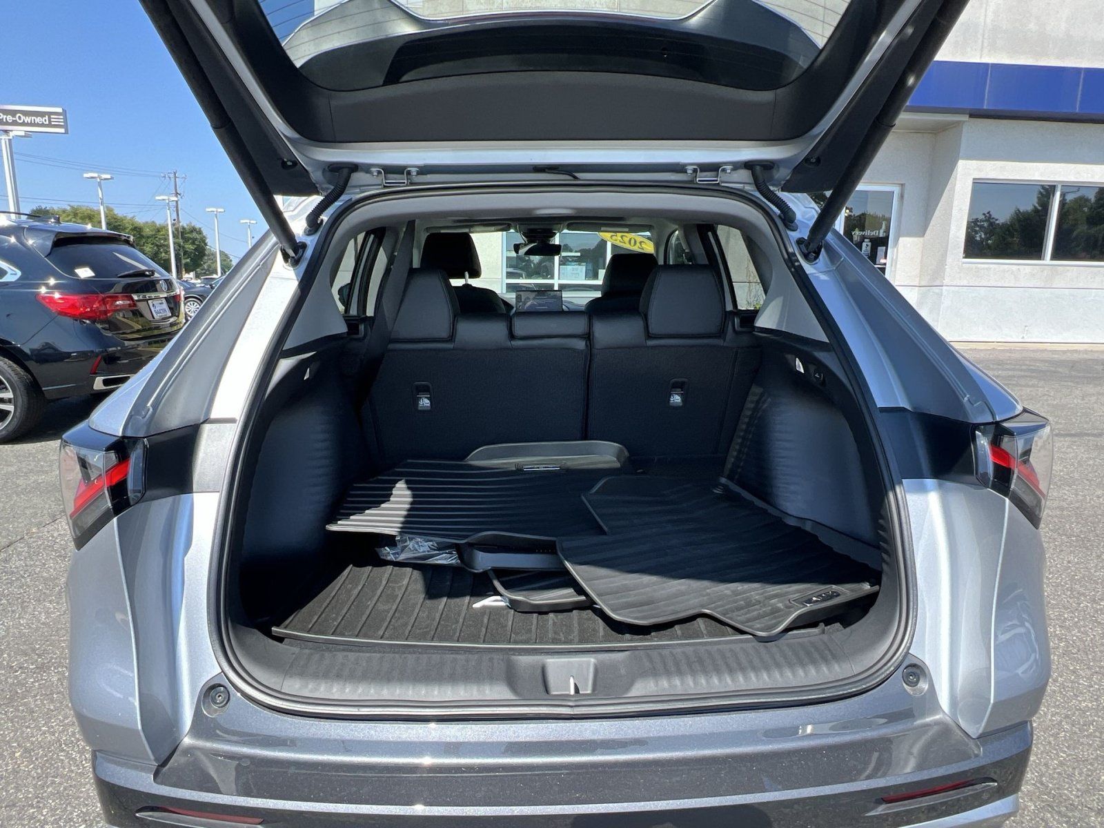 Certified 2025 Acura ADX FWD image 24