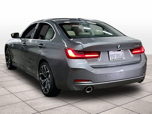 Used 2025 BMW 330i Sedan w/ Premium Package image 13