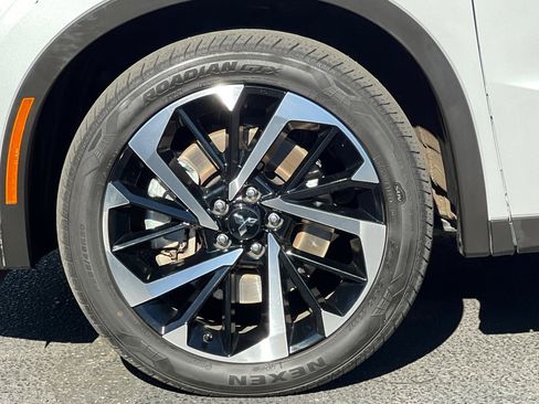 Used 2024 Mitsubishi Outlander SE image 12