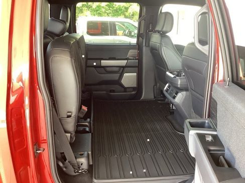 New 2025 Ford F150 Lariat w/ Equipment Group 501A Mid image 42