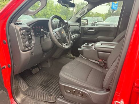 Used 2023 Chevrolet Silverado 1500 Custom AWD/4WD image 14