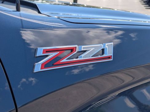Used 2021 Chevrolet Silverado 1500 Custom Trail Boss AWD/4WD image 27