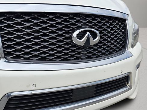 Used 2017 INFINITI QX80 2WD w/ Driver Assistance Package image 9