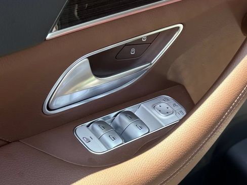 Certified 2026 Mercedes-Benz GLS 450 4MATIC image 16
