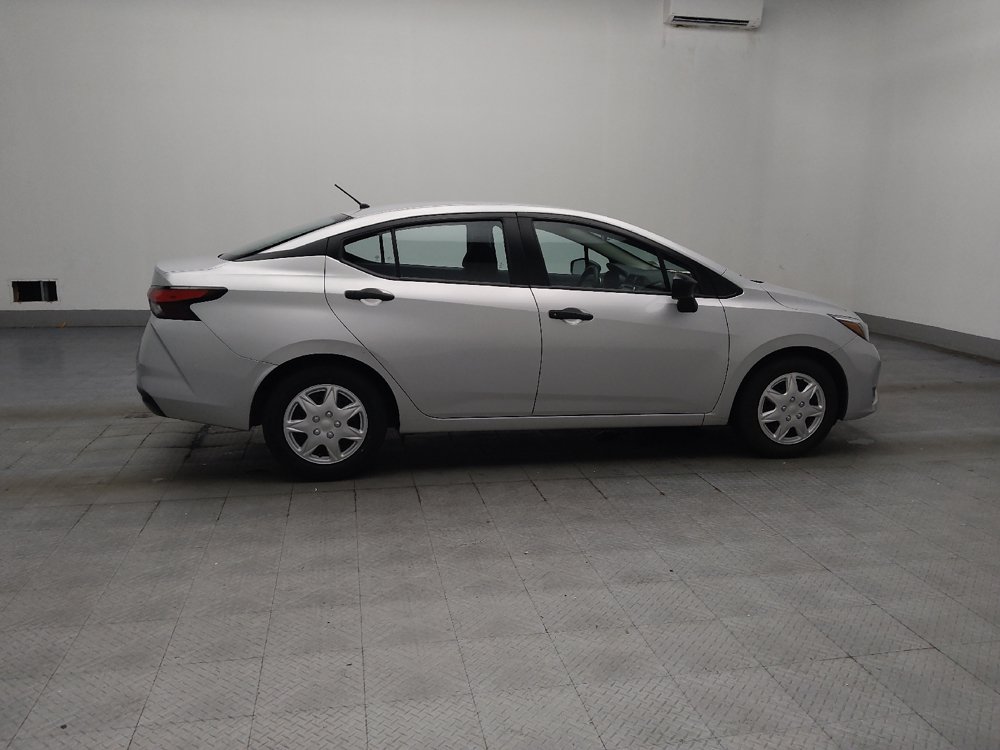 Used 2025 Nissan Versa S FWD image 10