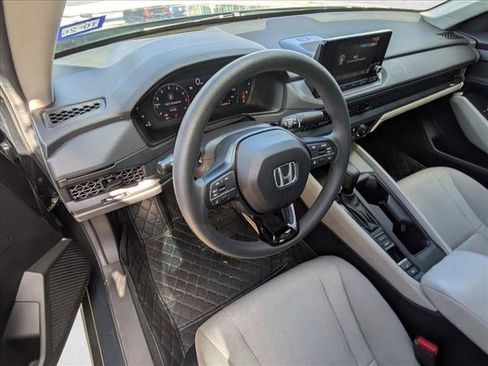 Used 2024 Honda Accord LX image 9