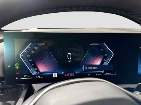 Certified 2025 BMW 530i xDrive w/ Executive Package image 8