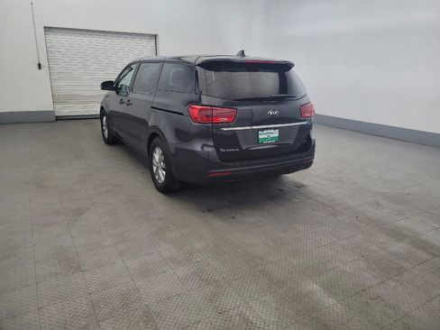 Used 2019 Kia Sedona LX FWD image 5