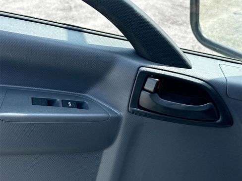 New 2024 Chevrolet Low Cab Forward image 14