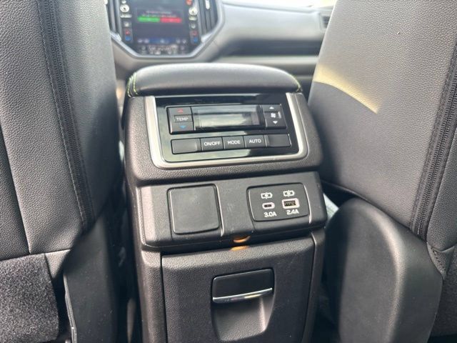 Used 2023 Subaru Ascent Onyx Edition AWD/4WD image 18