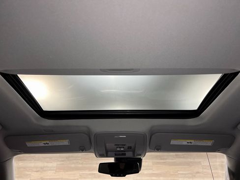 Used 2018 GMC Sierra 1500 Denali w/ Denali Ultimate Package image 5