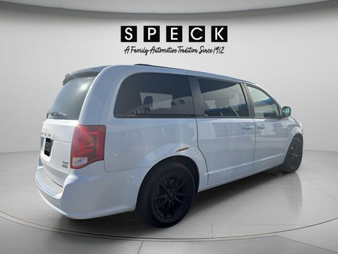 Used 2019 Dodge Grand Caravan GT FWD image 4