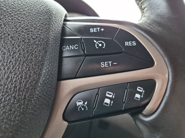 Used 2014 Jeep Grand Cherokee Summit AWD/4WD image 30