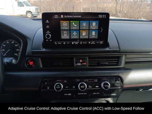 Used 2024 Honda Pilot TrailSport image 18