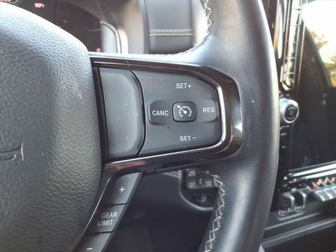 Used 2024 RAM 1500 Limited w/ Body Color Bumper Group image 18