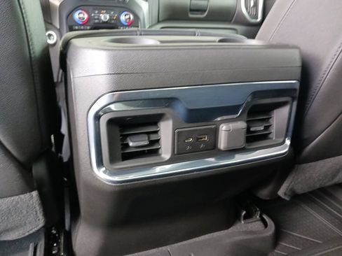 Used 2022 Chevrolet Silverado 2500 LTZ w/ LTZ Premium Package RWD image 23