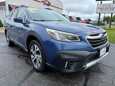 Used 2021 Subaru Outback Limited AWD/4WD image 3