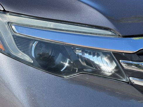 Used 2017 Honda Pilot EX image 12
