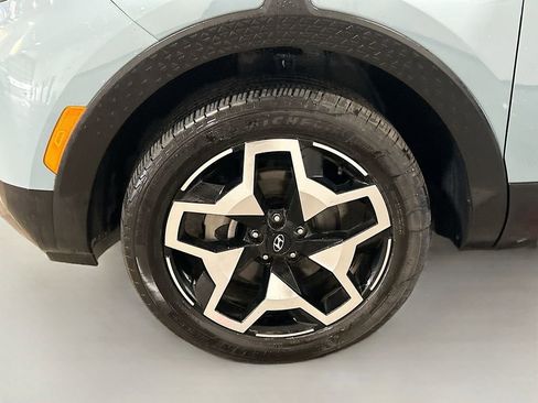 Used 2024 Hyundai Santa Cruz Limited AWD/4WD image 32