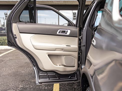 Used 2011 Ford Explorer XLT w/ 202A Rapid Spec Order Code image 33