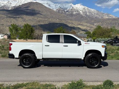 Used 2020 Chevrolet Silverado 1500 Custom Trail Boss w/ Custom Convenience Package AWD/4WD image 8
