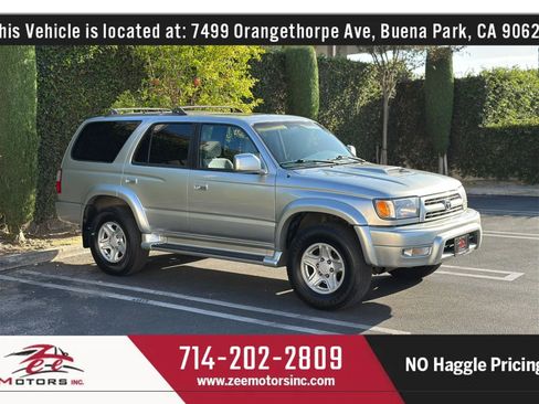 Used 2000 Toyota 4Runner SR5 RWD image 4