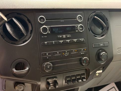 Used 2015 Ford F450 XL w/ Power Equipment Group RWD image 18