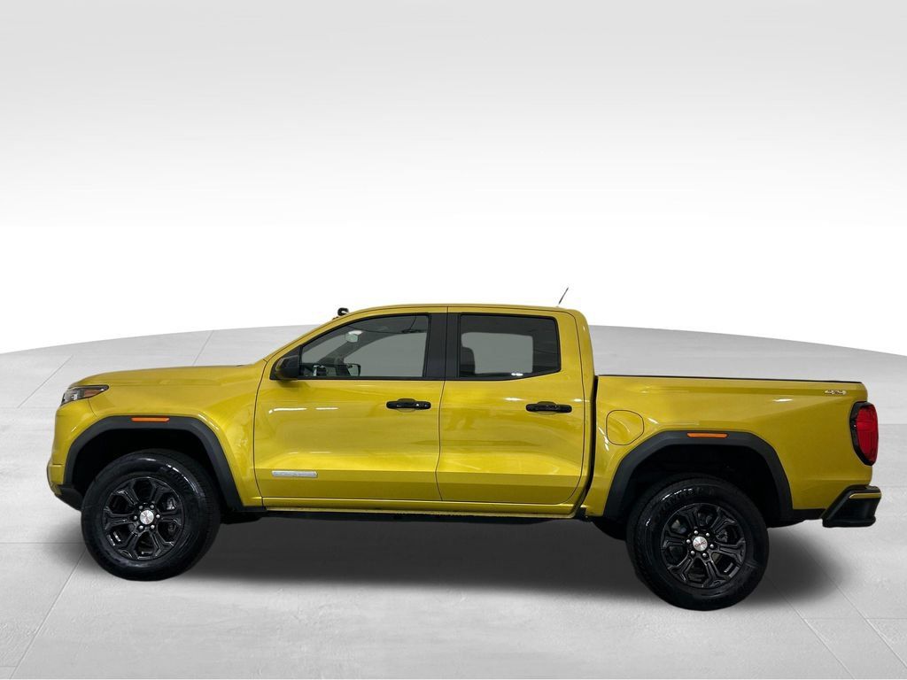 Used 2023 GMC Canyon Elevation w/ Trailering Package AWD/4WD image 2