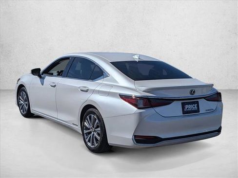 Used 2021 Lexus ES 300h ES 300h w/ Accessory Package 2 image 7
