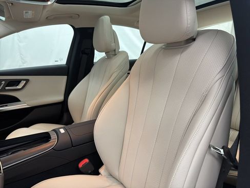 Used 2026 Mercedes-Benz E 350 Sedan image 13