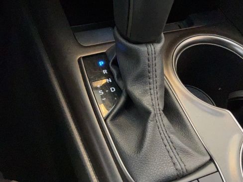 Certified 2024 Toyota Camry XSE FWD image 17