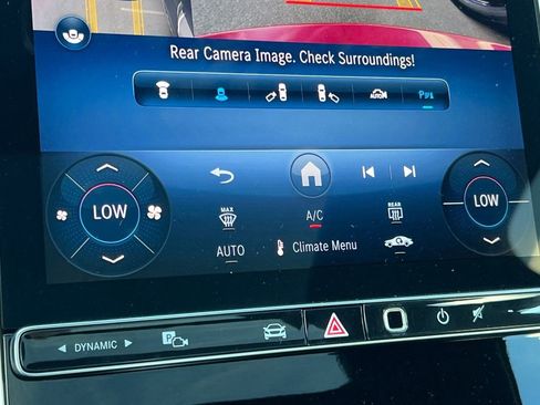New 2025 Mercedes-Benz C 300 4MATIC Sedan image 24