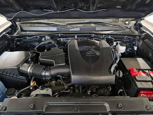 Used 2023 Toyota Tacoma SR AWD/4WD image 26