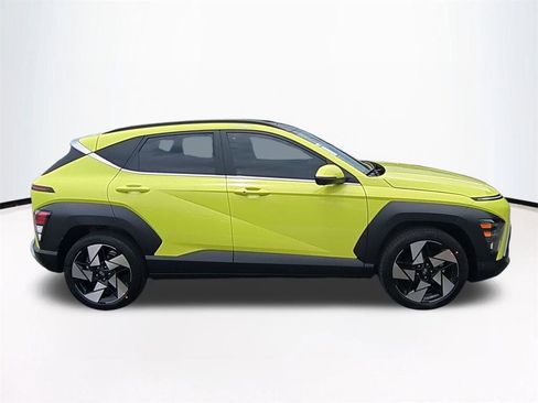 New 2026 Hyundai Kona Limited FWD image 4