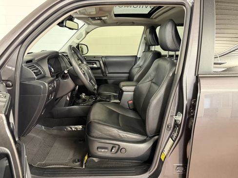 Used 2021 Toyota 4Runner Nightshade AWD/4WD image 13
