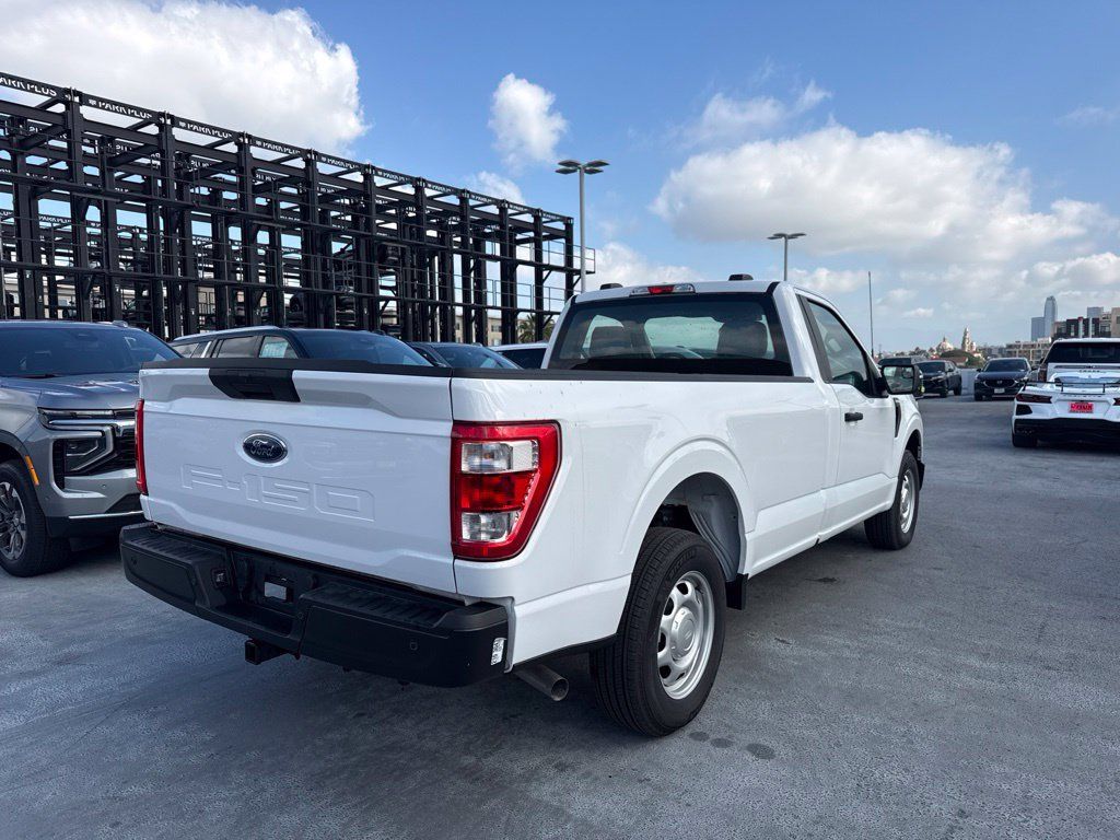 Used 2022 Ford F150 XL w/ Equipment Group 101A High RWD image 5