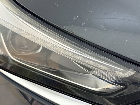 Used 2020 Buick Enclave Essence w/ Sound and Sites Package image 37