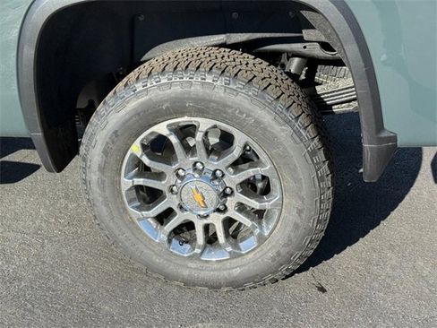 New 2026 Chevrolet Silverado 2500 LTZ w/ LTZ Premium Package image 4